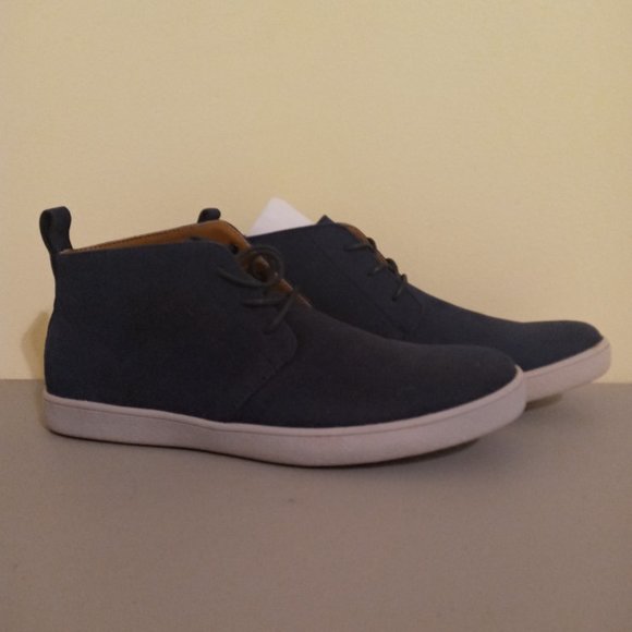 Alfani Mens Kenny Plain Toe Navy Chukka Boots, 8.5M NEW in box